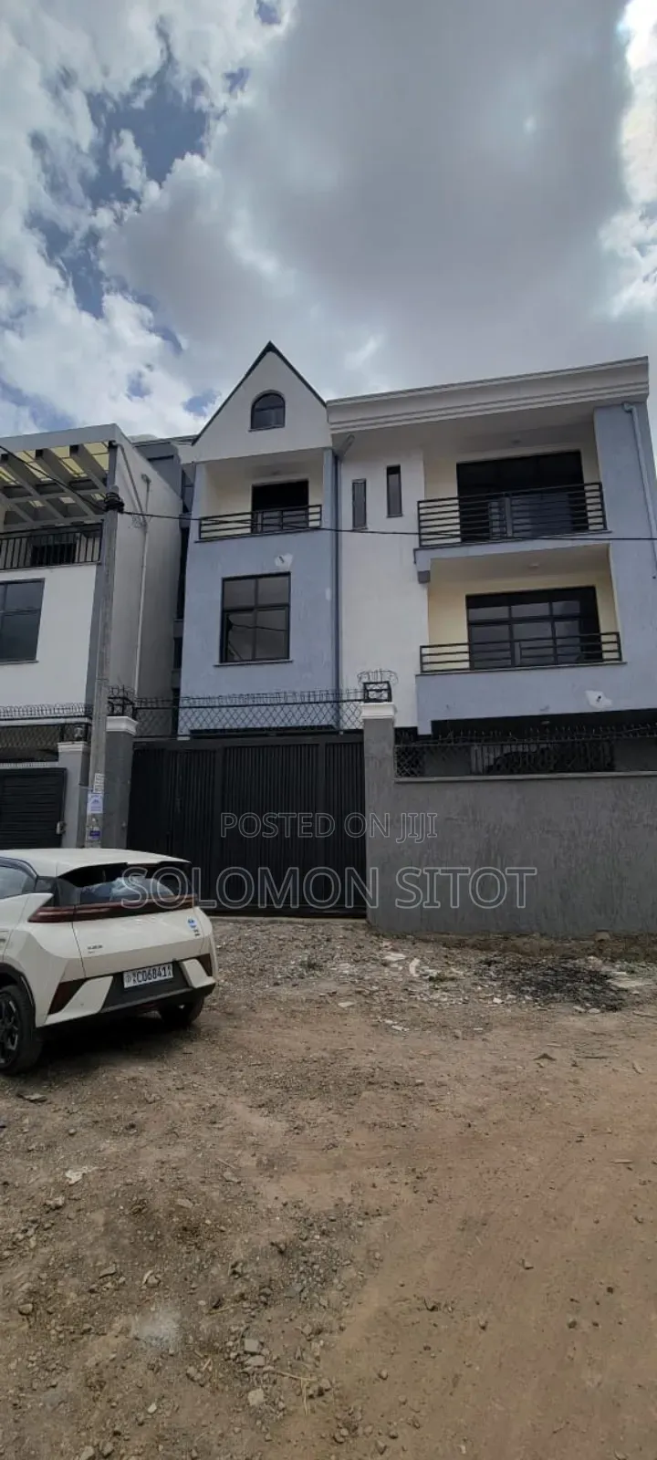 2bdrm Apartment in Noah, Yeka for sale