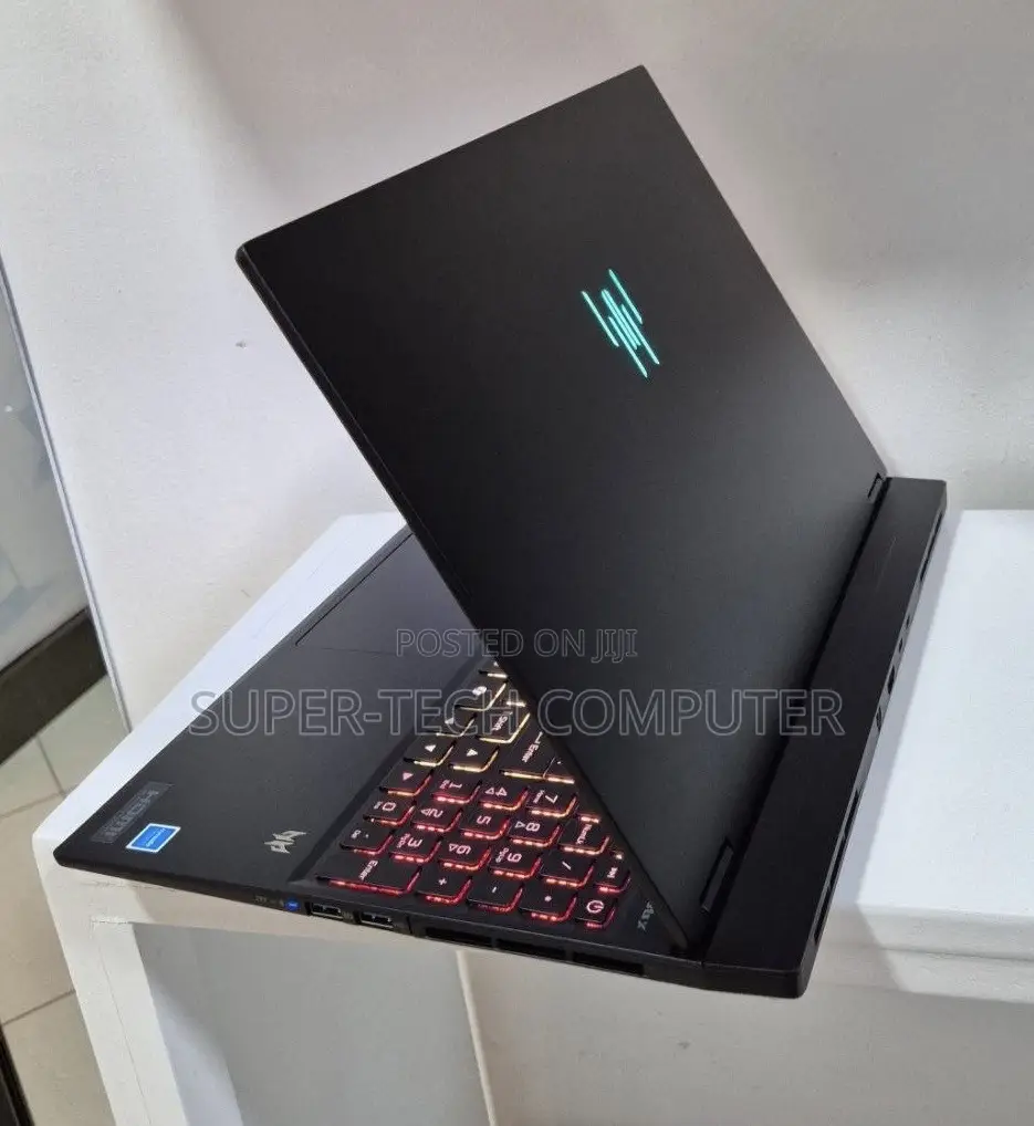 New Laptop Acer Predator Helios Neo 16 16GB Intel Core Ultra 9 SSD 1T