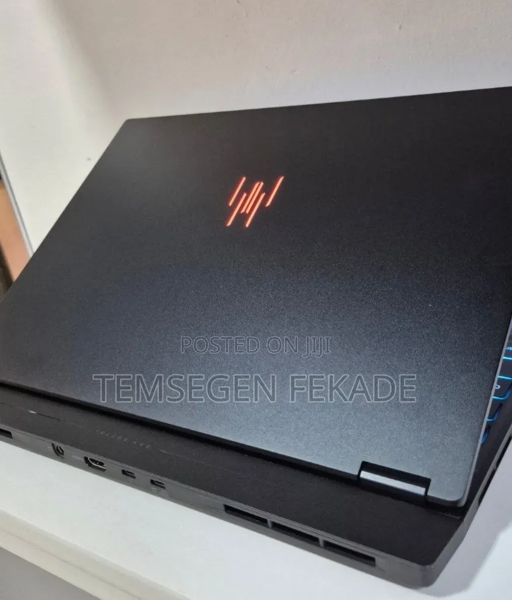 New Laptop Acer Predator Helios Neo 16 16GB Intel Core Ultra 9 SSD 1T