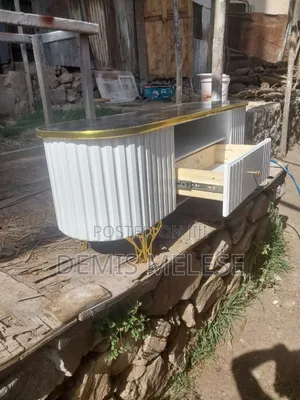 Tv Stand ቴሌቭዥን ማስቀመጫ