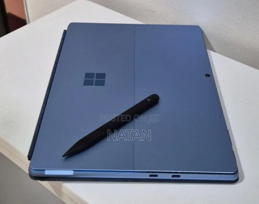 New Microsoft Surface Pro 11th Edition, a Copilot+ PC 16GB SSD 512GB