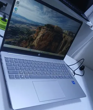 New Laptop HP Stream Notebook 16GB Intel Core i7 SSD 1T