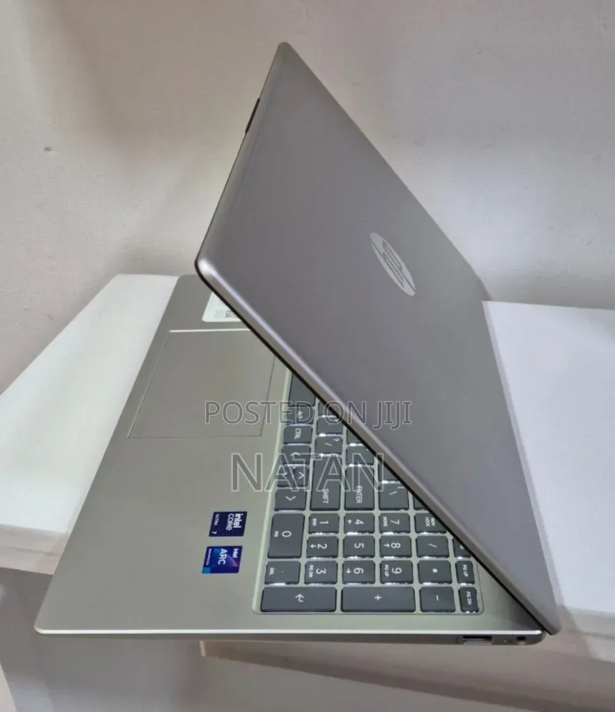 New Laptop HP Stream Notebook 16GB Intel Core Ultra 7 SSD 1T