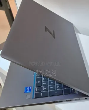 New Laptop HP ZBook 15 G5 16GB Intel Core i7 SSD 512GB