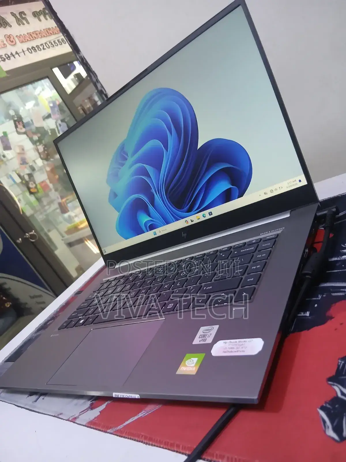 New Laptop HP Zbook Studio G7 16GB Intel Core i7 SSD 512GB