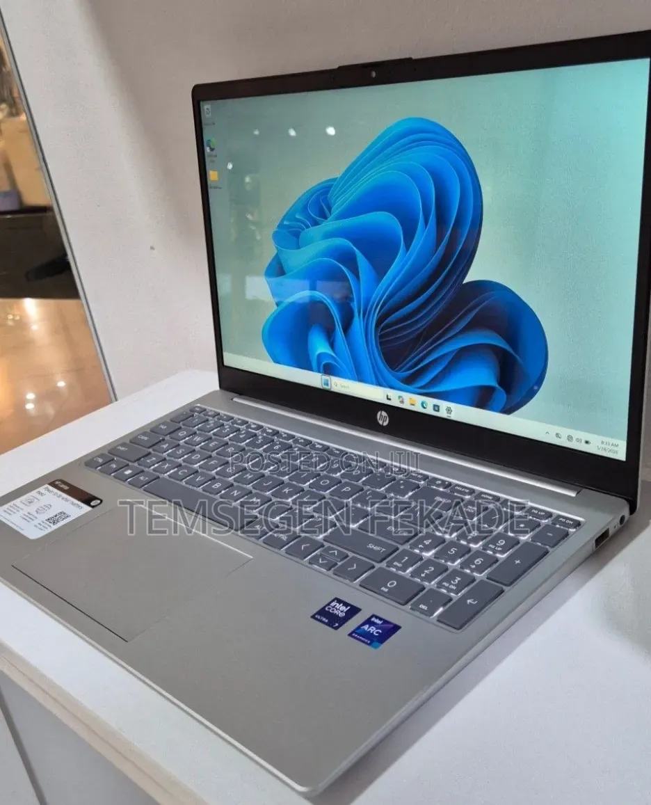 New Laptop HP Pavilion 15 16GB Intel Core Ultra 7 SSD 1T