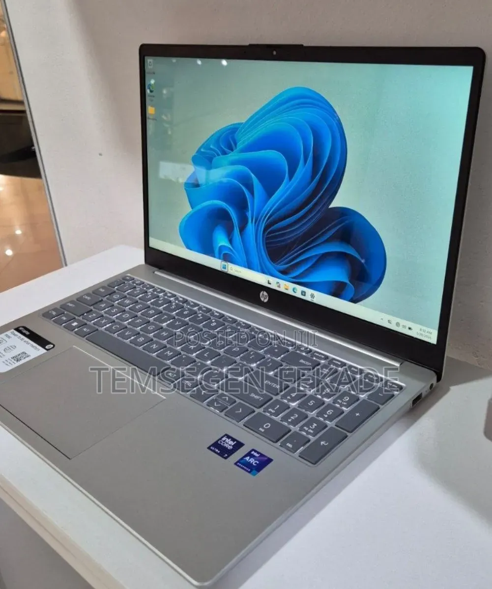 New Laptop HP Pavilion 15 16GB Intel Core Ultra 7 SSD 1T