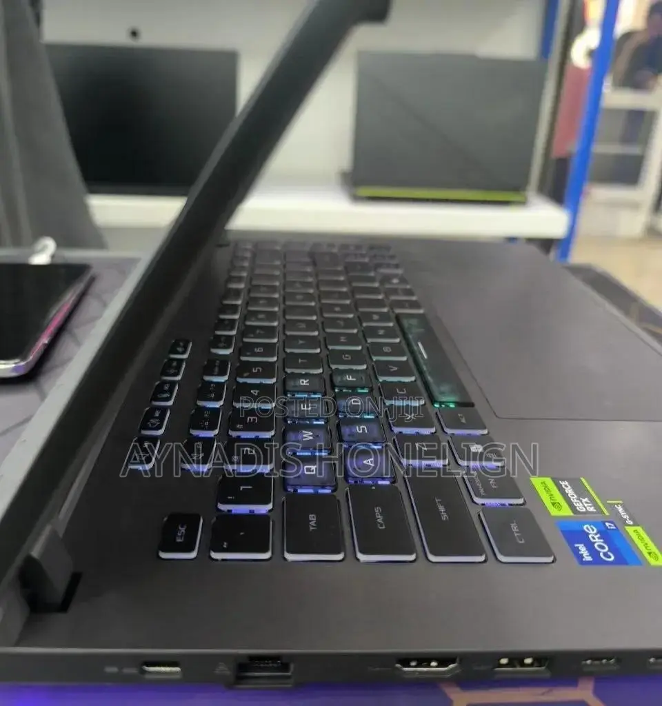 New Laptop Asus ROG Strix G16 G614 16GB Intel Core i7 SSD 1T