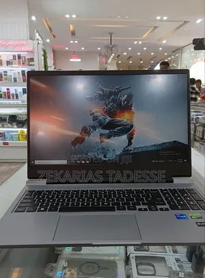 New Laptop HP Omen 16 16GB Intel Core i7 SSD 1T