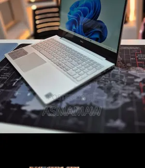 New Laptop Dell Inspiron 15 8GB Intel Core i5 SSD 256GB