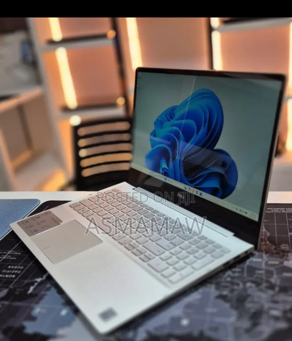 New Laptop Dell Inspiron 15 8GB Intel Core i5 SSD 256GB