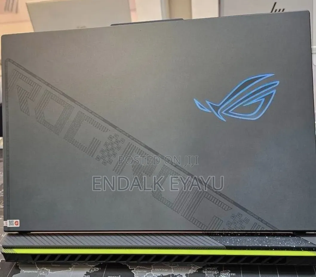 New Laptop Asus ROG Strix G15 16GB Intel Core i9 SSD 1T