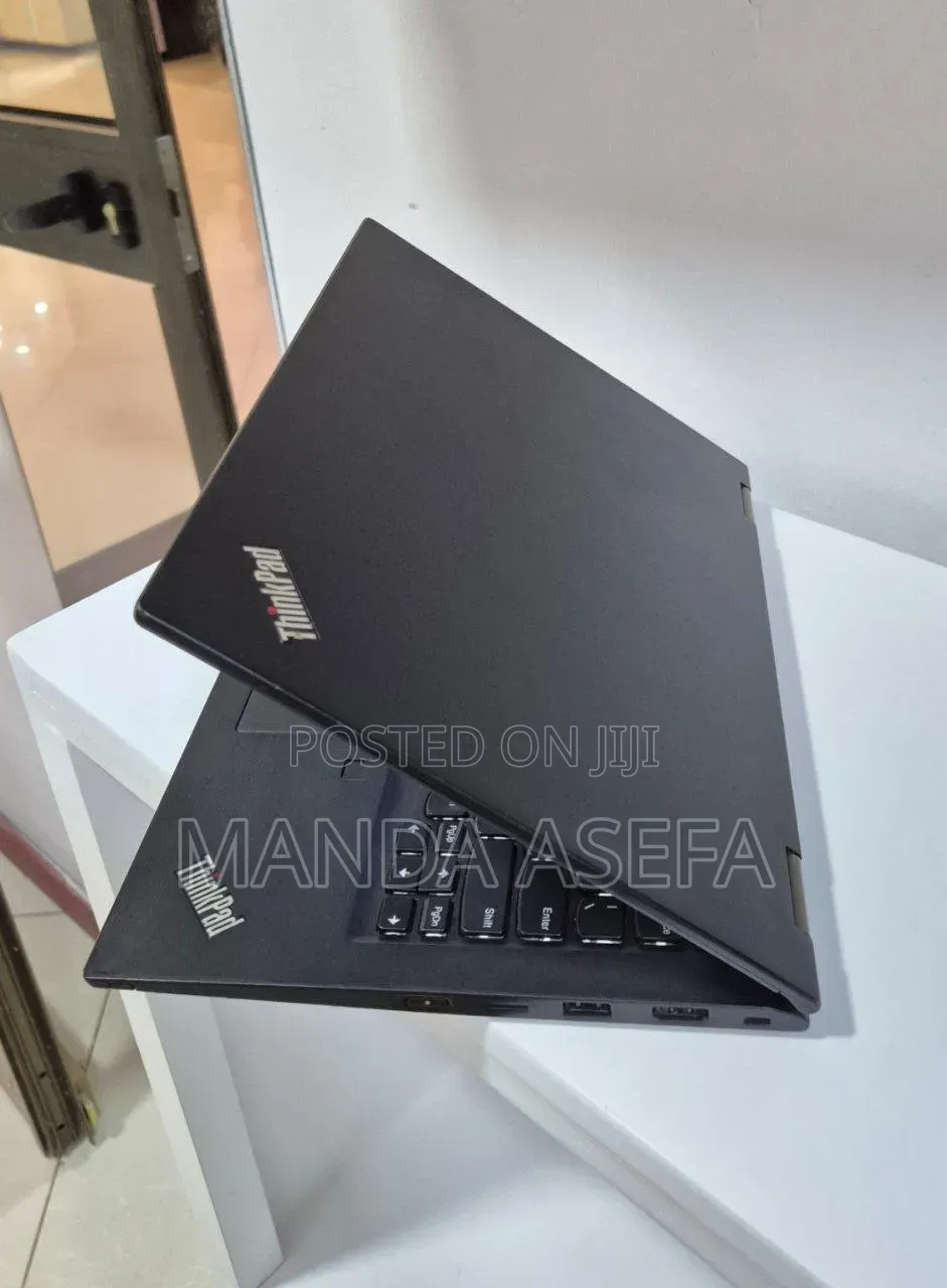 New Laptop Lenovo ThinkPad X390 Yoga 16GB Intel Core i5 SSD 256GB
