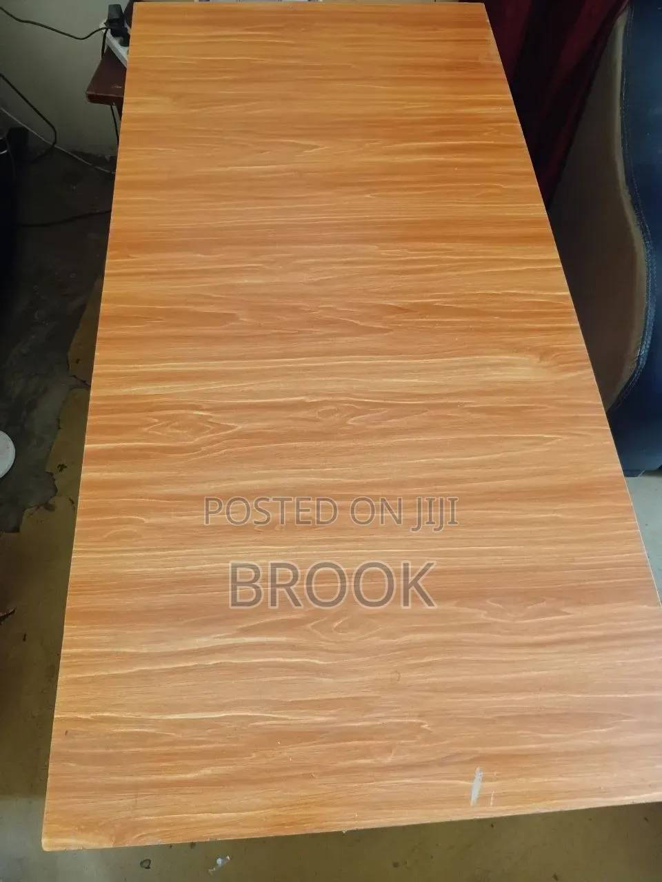 Used 1 Table and 5 Chairs