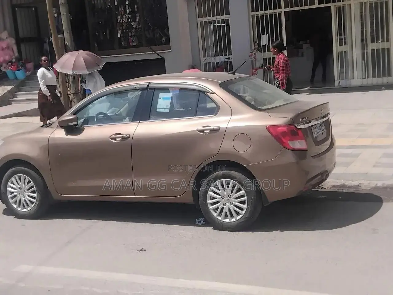 Suzuki Dzire 2022 Gold