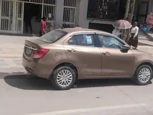 Suzuki Dzire 2022 Gold