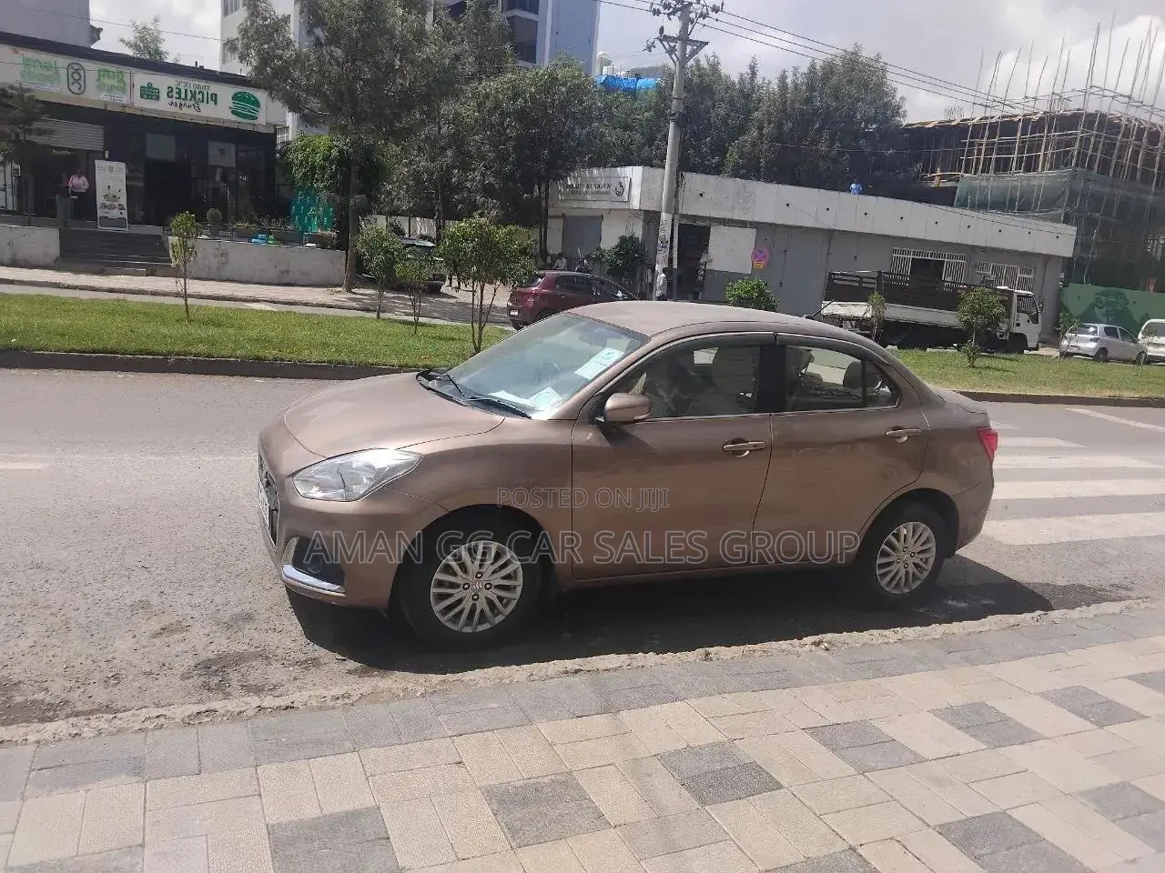 Suzuki Dzire 2022 Gold