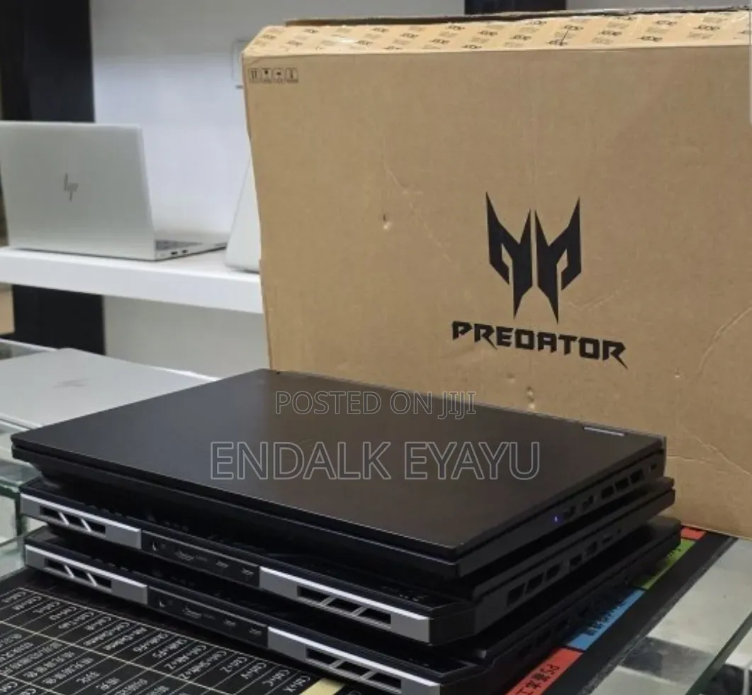 New Laptop Acer Predator Helios Neo 16 16GB Intel Core i9 SSD 1T