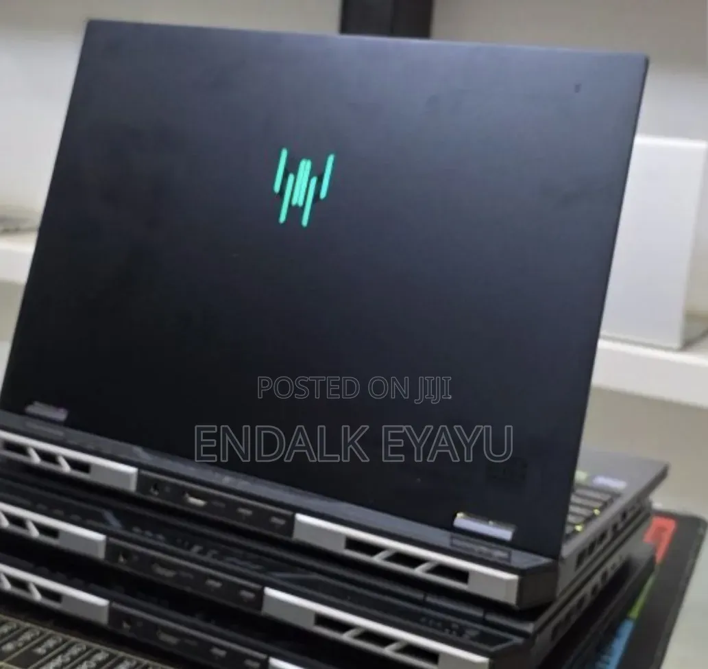 New Laptop Acer Predator Helios Neo 16 16GB Intel Core i9 SSD 1T
