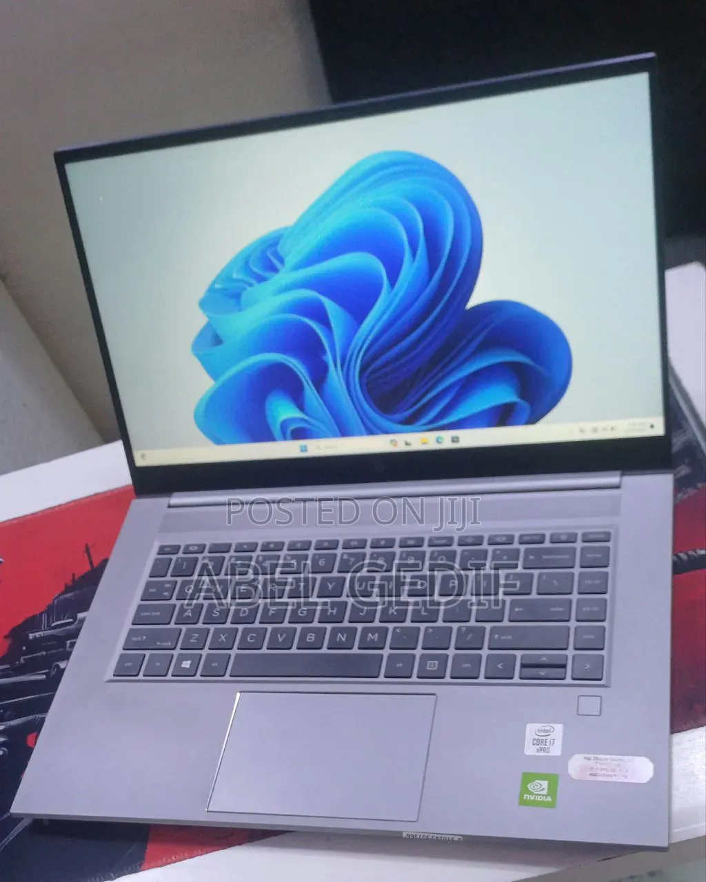 New Laptop HP Zbook Studio G7 16GB Intel Core i7 SSD 512GB
