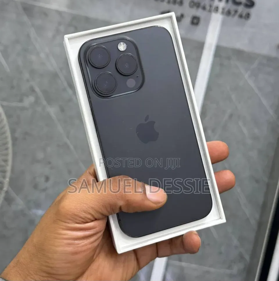 New Apple iPhone 15 Pro 256 GB