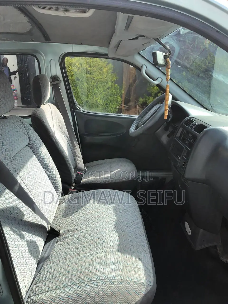 Toyota HiAce 2005