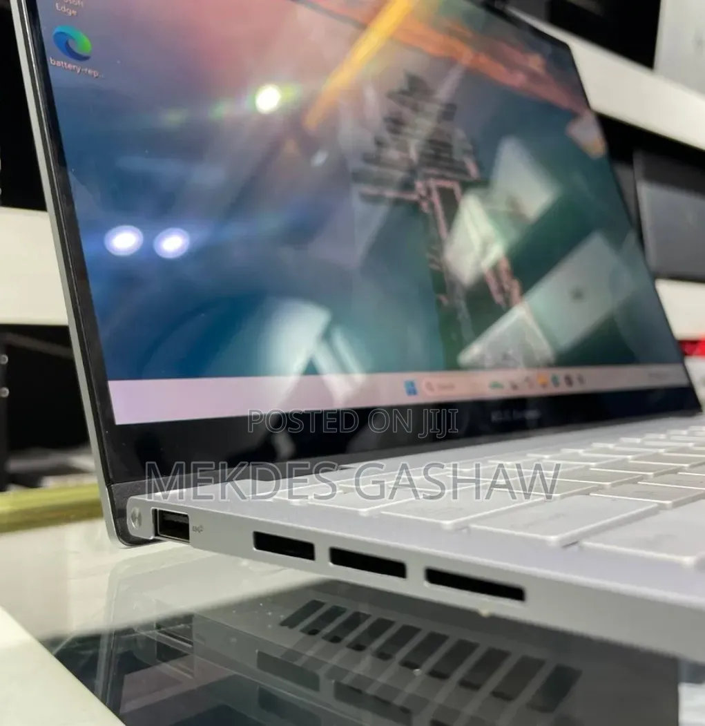 New Laptop Asus ZenBook UX510UW 16GB Intel Core i7 SSD 512GB
