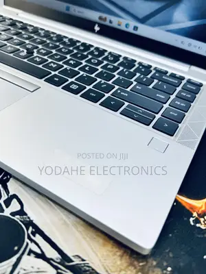 New Laptop HP EliteBook 845 G8 16GB AMD Ryzen 5 SSD 512GB