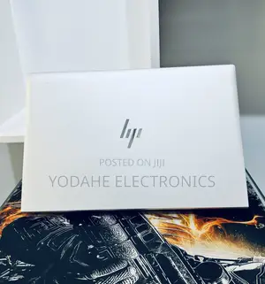 New Laptop HP EliteBook 845 G8 16GB AMD Ryzen 5 SSD 512GB