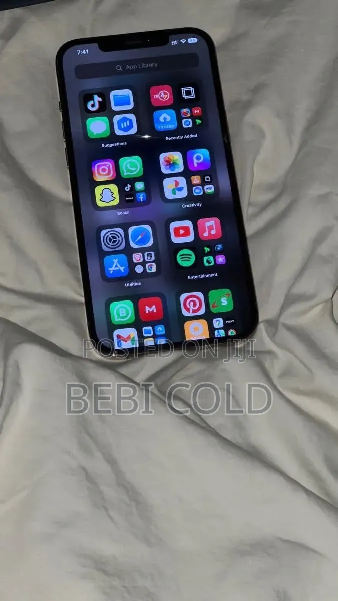 New Apple iPhone 13 128 GB Black