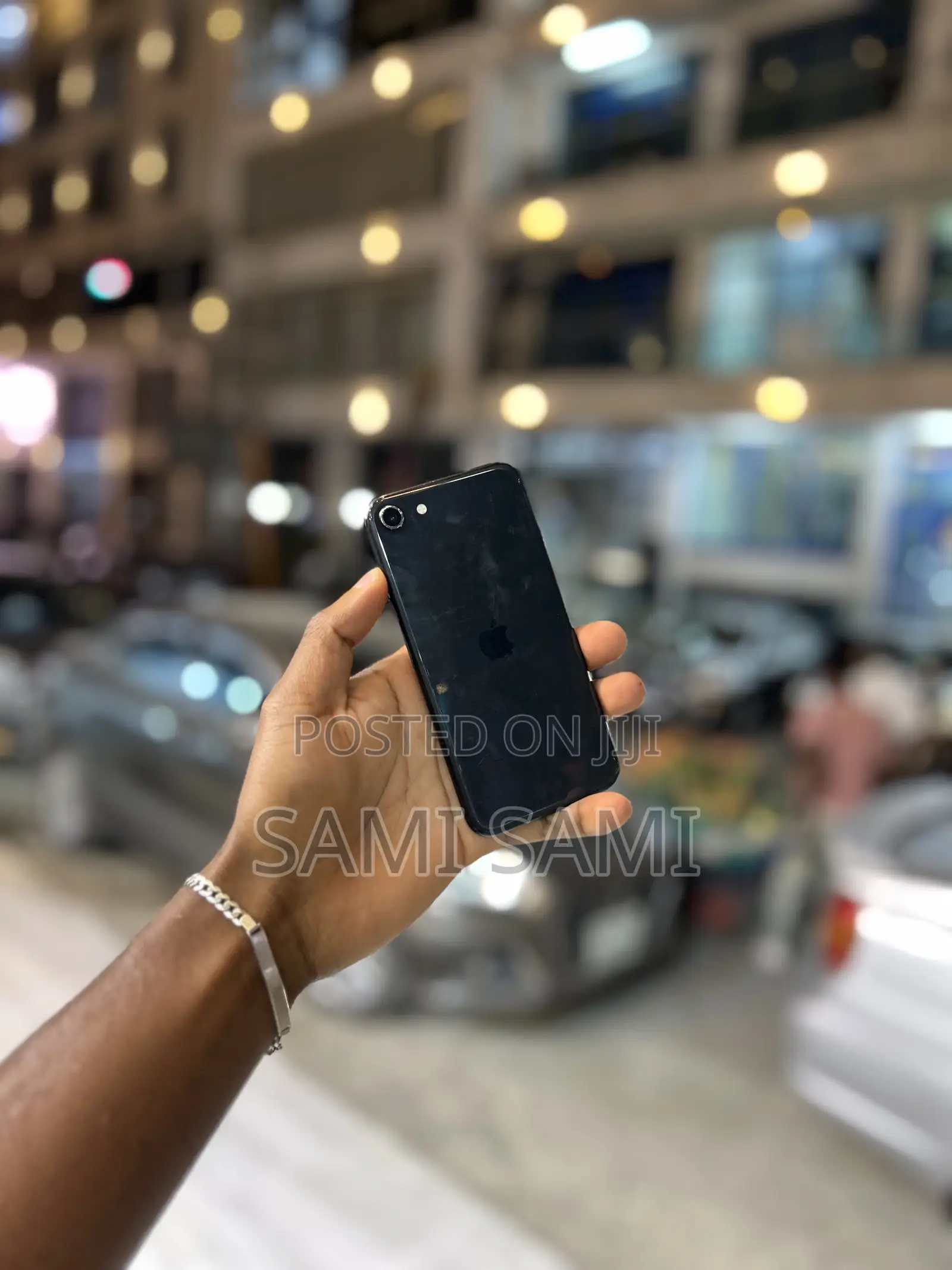 Apple iPhone SE (2022) 64 GB Black