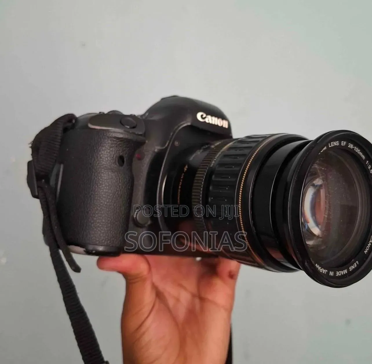Canon 5d Mark Iii + 28-135mm Golden Ring Lens