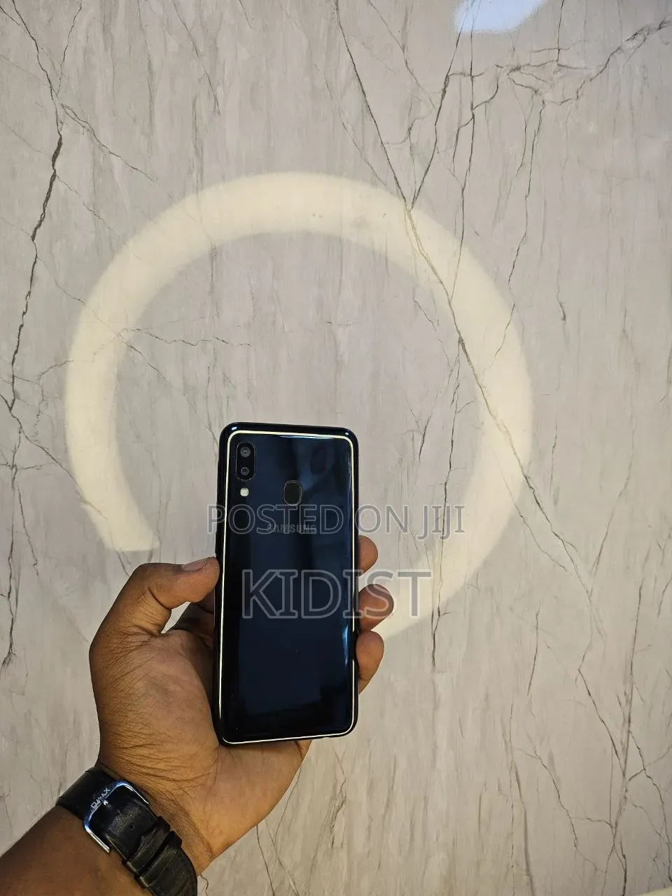 New Samsung Galaxy A20e 32 GB Blue