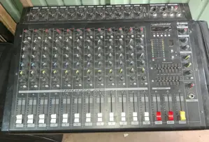 Yamaha Powerd Mixer