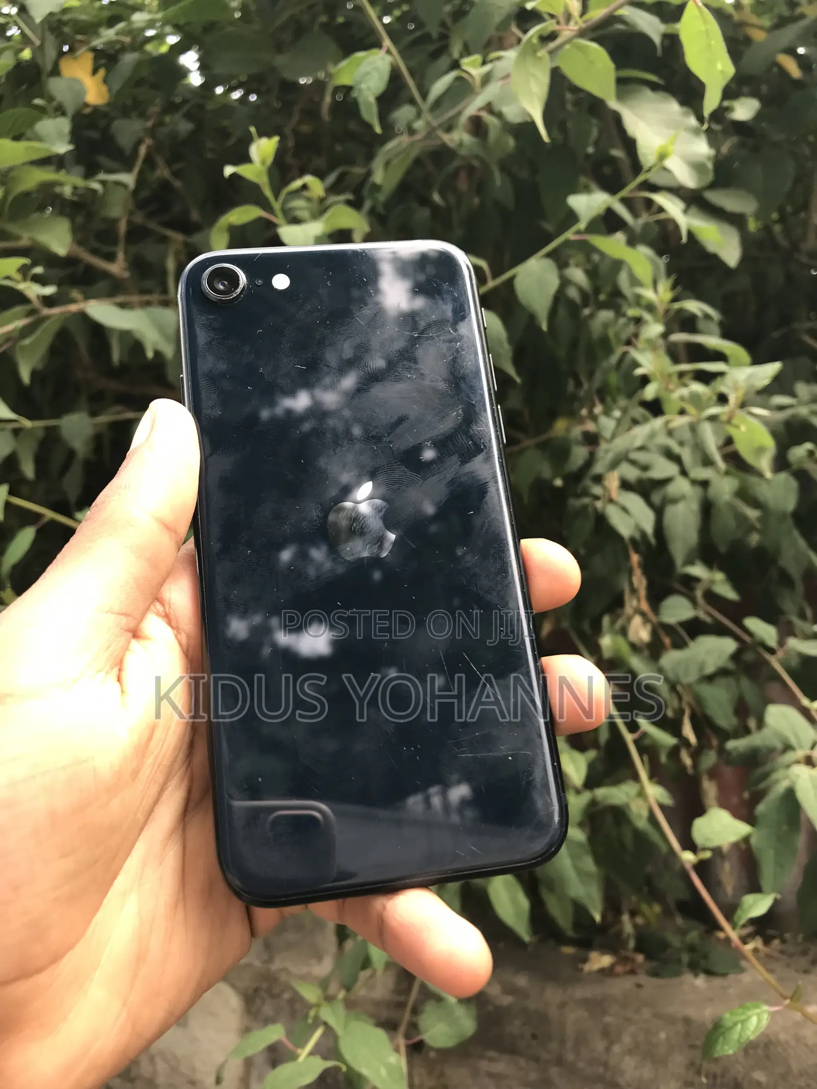 Apple iPhone SE (2022) 64 GB Blue