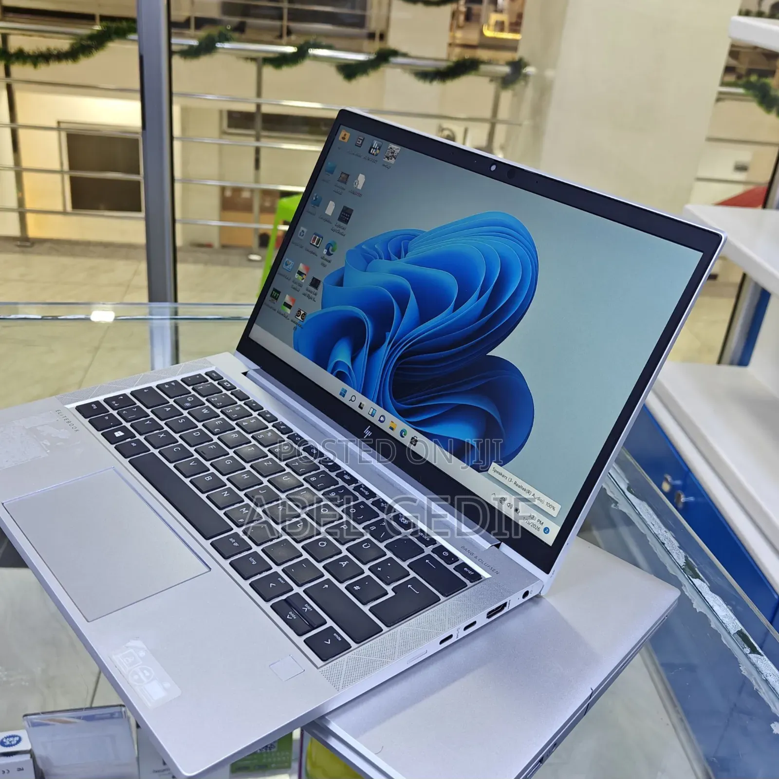 New Laptop HP EliteBook 845 G7 16GB AMD Ryzen 5 SSD 512GB