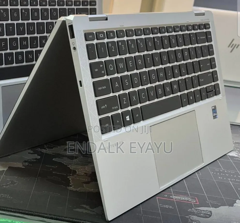 New Laptop HP EliteBook 1040 G8 16GB Intel Core i7 SSD 512GB