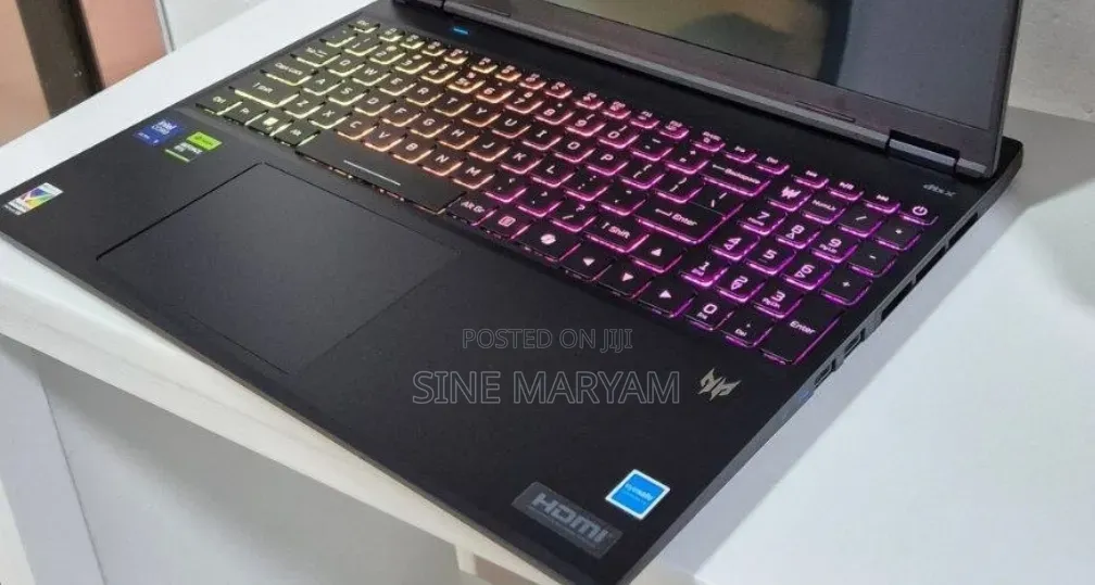 New Laptop Acer Predator Helios Neo 16 16GB Intel Core Ultra 9 SSD 1T