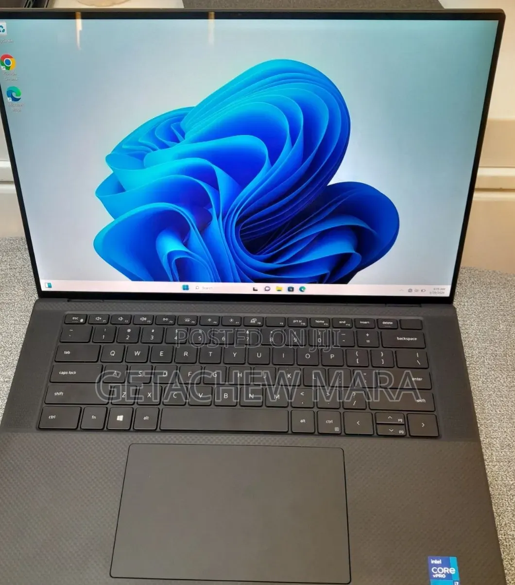New Laptop Dell Precision 5540 16GB Intel Core i7 SSD 512GB