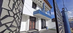 5bdrm House in Addis Ababa, Bole for sale