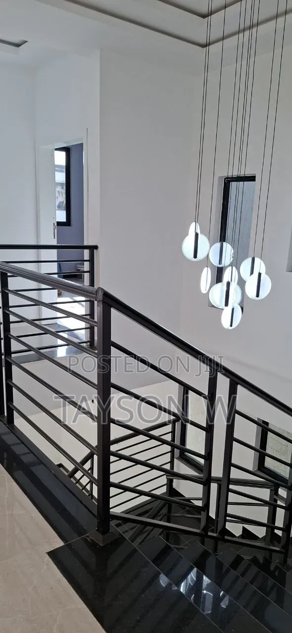 5bdrm House in Addis Ababa, Bole for sale