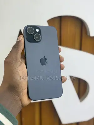 New Apple iPhone 15 128 GB Black