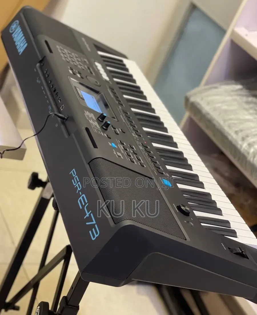 Keyboard Yamaha PSR Sx 600