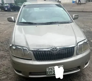 Toyota Corolla 2007 Gold