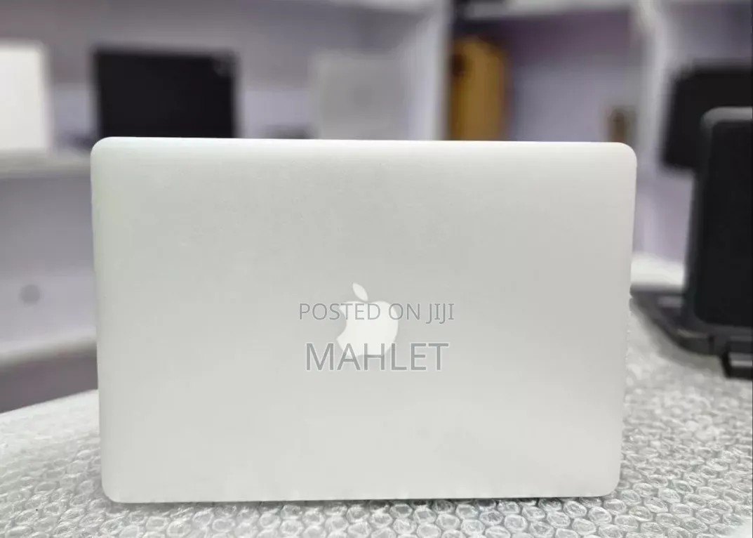 New Laptop Apple MacBook Air 2014 8GB Intel Core i7 SSD 512GB