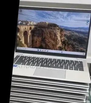 New Laptop HP EliteBook 840 G8 16GB Intel Core i7 SSD 512GB