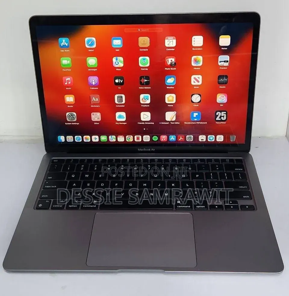 New Laptop Apple MacBook Air 2020 M1 8GB Intel Core i5 SSD 256GB
