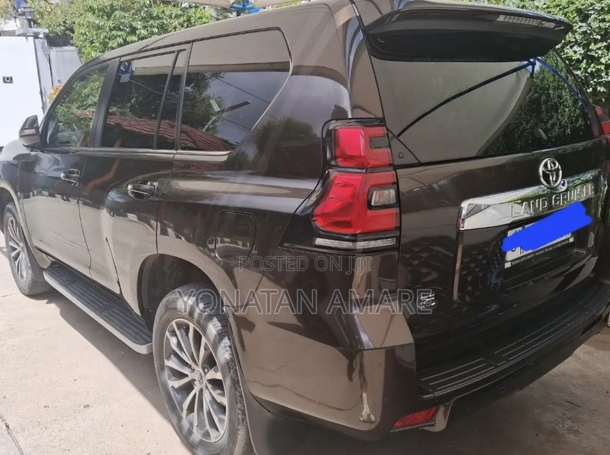 Toyota Land Cruiser 2019 Black