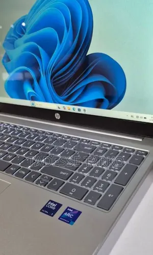 New Laptop HP 16GB Intel Core Ultra 7 SSD 1T