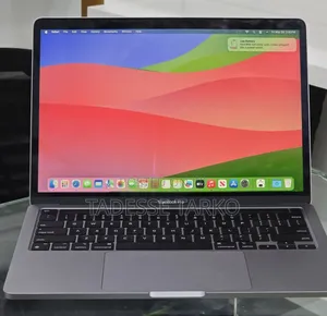 New Laptop Apple MacBook Pro 2020 M1 8GB Apple M1 Pro SSD 512GB